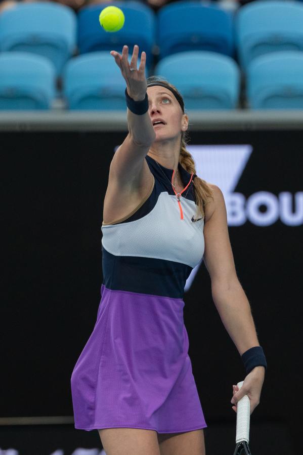 关于澳大利亚队教练压力巨大！，科维托娃遭遇五持续失利赛场气氛高涨的信息九游游戏下载中心