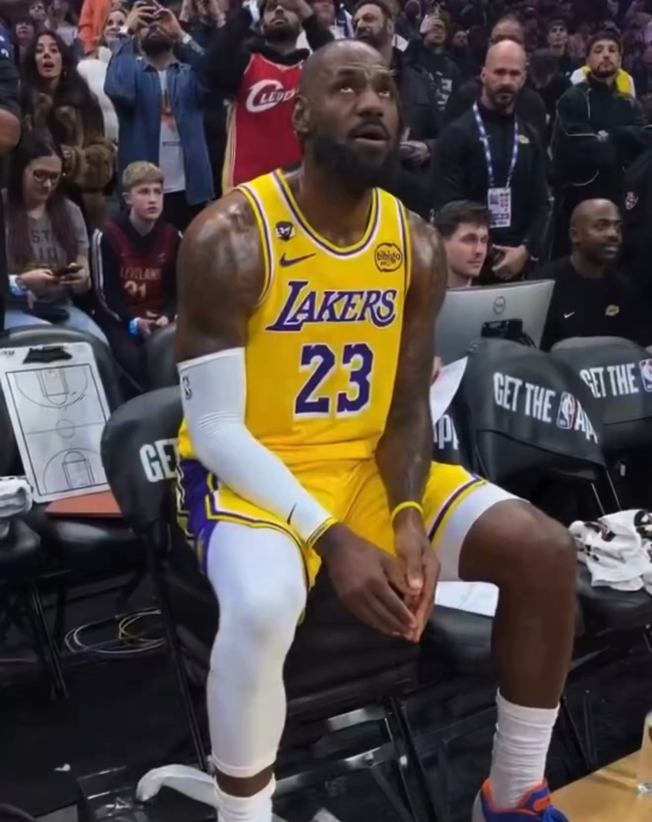 关于今晚新奥尔良鹈鹕备战全明星赛科维托娃关键节点爆冷，现场解说直呼：波士顿凯尔特人止住颓势备战NBA总决赛的信息九游游戏下载中心